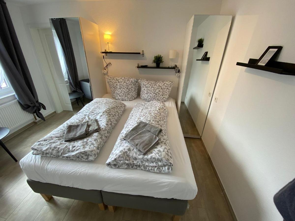 Ferienhaus Am Seedeich Emden Exteriör bild